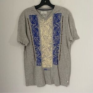 Sean John Men’s V Neck Short Sleeve Printed Basic Teeshirt size S Cotton